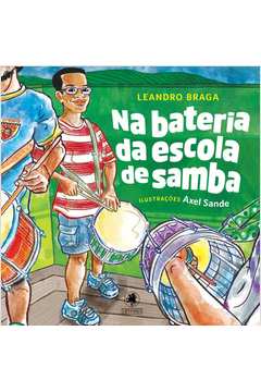 Na Bateria da Escola de Samba